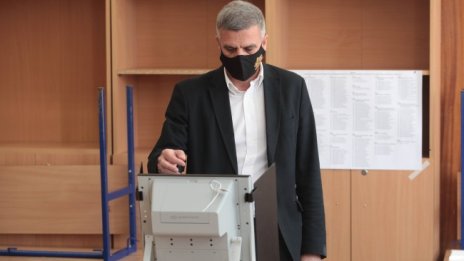 Стефан Янев: Призовавам всички да гласуват масово