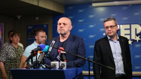 Дончев: Резултатът ни е постижение, опитите за изчегъртване са неуспешни