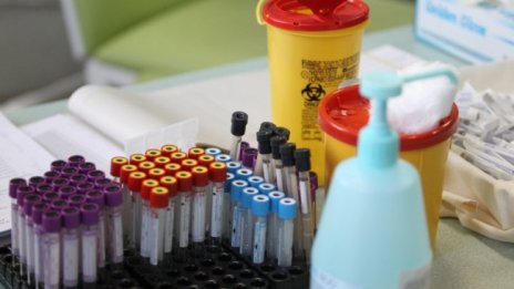 Жертвите на вируса за денонощието - със сърдечни болести