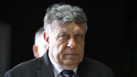  Вълчев: Новата учебна година ще започне на 15 септември 