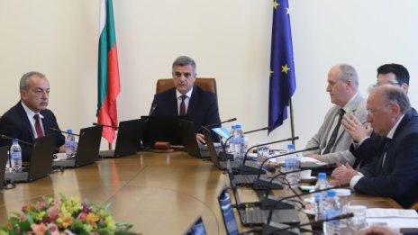 Служебният кабинет одобри актуализацията на бюджета 