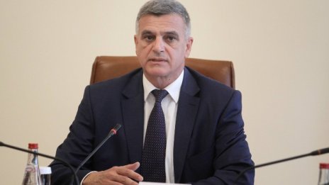 Стефан Янев за кандидата на ИТН: Да не бързаме с прогнозите!