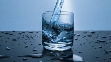 Ендокринолог развенчава митове за водата