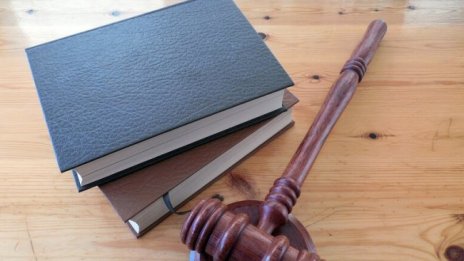 160 години затвор грозят българин в Германия
