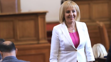 Мая Манолова: В "Изправи се БГ! Ние идваме!" няма разделение