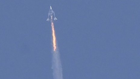 Близо половин милион долара, за да полетиш в Космоса с Virgin Galactic