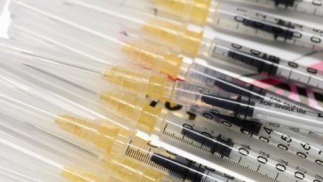 Австрия започва с третата доза на ваксината срещу COVID-19