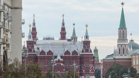 Руски шпиони, британски военни и политически скандали: Защо Кремъл се цели в тайните на Великобритания
