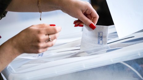 Между 18,3% и 18,5% е избирателната активност към 16:00 часа