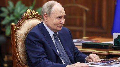 Путин пуска шпионско приложение, за да държи руснаците в „дигитален ГУЛАГ“