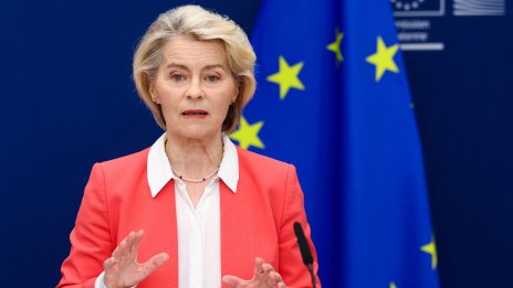 Урсула: Полският народ не се страхува, мислите ни са с него