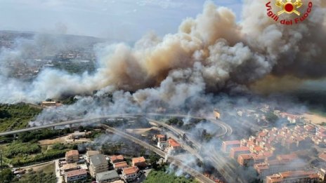 Пожарите в Калабрия взеха пет жертви