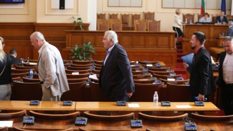 Съществува ли шанс при трети мандат да има съставено правителство?
