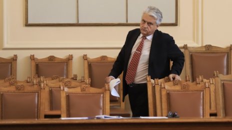 Шеф на отдел в полицията учил колегите си докога се бие