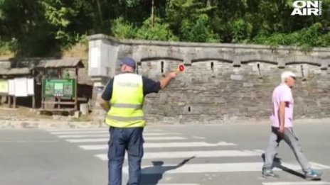 Ограничено движение към Рилския манастир заради укрепителни дейности