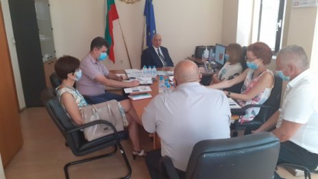 Зам.-министър: Към момента в София не са нужни по-тежки мерки