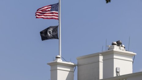 САЩ вече обсъждат признаването на талибаните