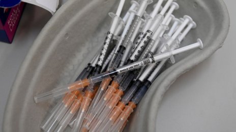 Задължителна ваксина за студенти по медицина в Австрия