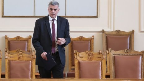Стефан Янев свиква Съвета по сигурност