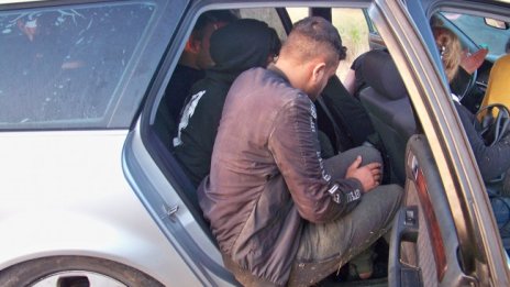 Акция срещу нелегални мигранти в София, около 10 задържани