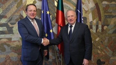 България очаква от РСМ политическа воля за преодоляване на различията
