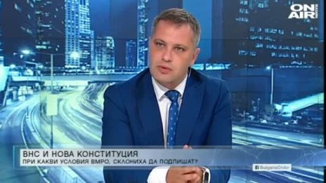 Сиди: Ще изтрезнеем от красивите думи със сметката за ток