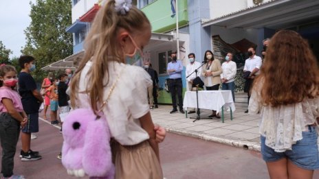 В Гърция 30% от новите случаи на коронавирус са деца