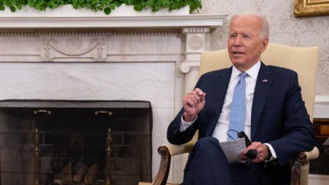 Байдън готов, чака си третата доза ваксина