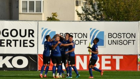 След драма и изпусната дузпа: Черно море изтърва Пирин