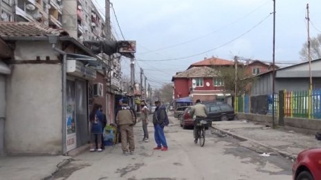 Страх в "Столипиново": Не се броят, мислели, че ще ги ваксинират