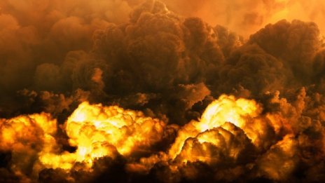 Взрив в джамия – 15 жертви и 90 ранени