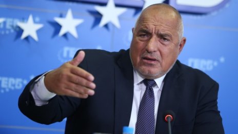 Бойко Борисов: Има по 100 починали от COVID, Кацаров и Радев експериментират