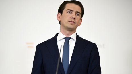 Курц подаде оставка като канцлер на Австрия