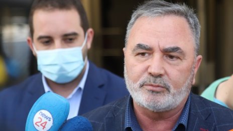 Доц. Кунчев се самоизолирал, имал симптоми за коронавирус