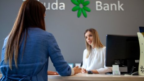 "Токуда Банк" предлага продуктите на ПОК "Доверие"