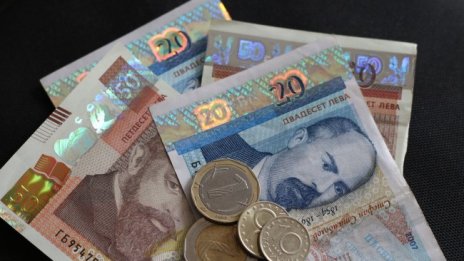 Работодатели искат заплатата само по банкова сметка