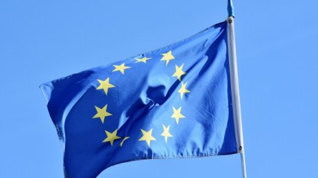 Гражданите на ЕС искат създаване на европейска армия 
