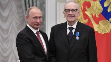 Почина "гласът и лицето" на СССР Игор Кирилов - гласът от парадите до космоса