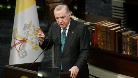 Ердоган след поредната ракета по Турция: Ще държим страната си далеч от това огнище