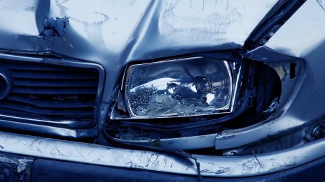 Три коли се удариха край Сливен, има една жертва