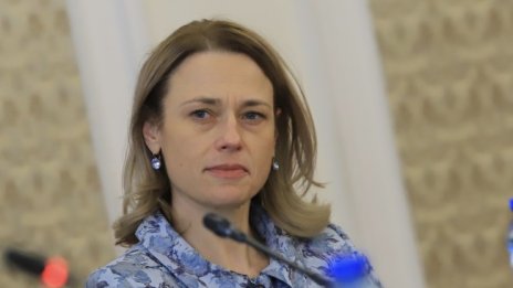 Ива Митева: Научихме си урока, ще работим за диалог