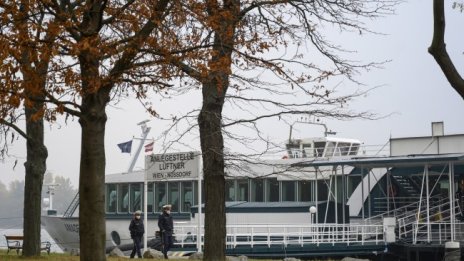 Локдаун за неваксинираните в Австрия от утре 