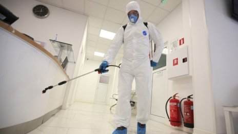 Каква е ковид обстановката на Балканите? На места ситуацията се подобрява