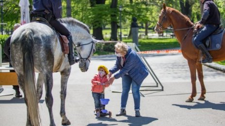 Вече се подават декларациите за данъчните облекчения за деца 