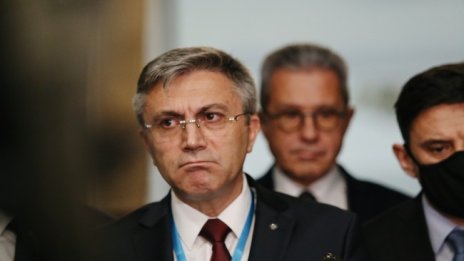 Карадайъ за кабинета на ПП: Да видим какво предлагат 