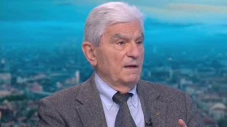 Зеленият сертификат за антитела абсурден, те са индивидуални