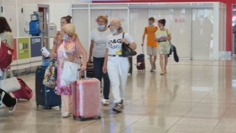 125% ръст на пътниците на летище в Бургас тази година