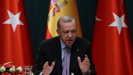 Bloomberg: Турция няма да се намеси в конфликта Русия – Украйна