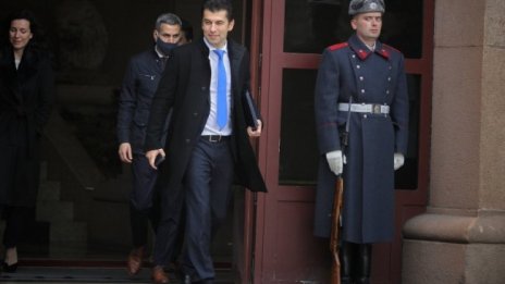 Кирил Петков: Запазваме позицията на България относно РСМ