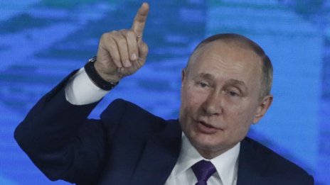 Путин: Отношенията ми с Дядо Мраз досега са били благоприятни